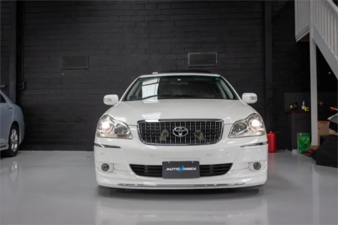 2007 TOYOTA CROWN — photo