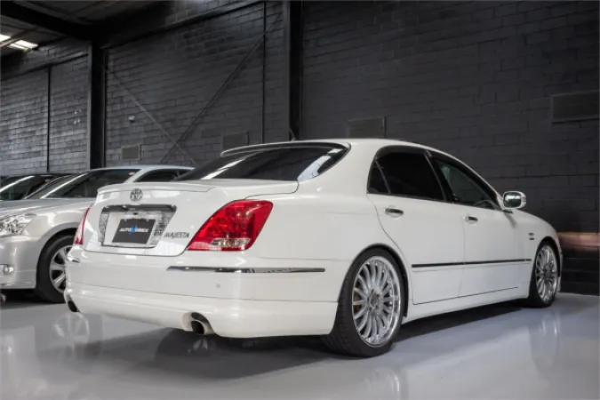 2007 TOYOTA CROWN — photo