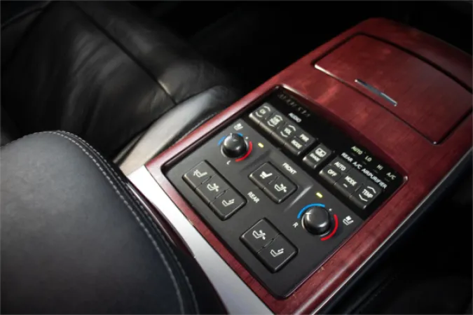 2009 TOYOTA CROWN — photo