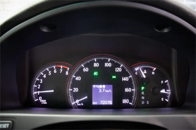 2010 TOYOTA CROWN — photo