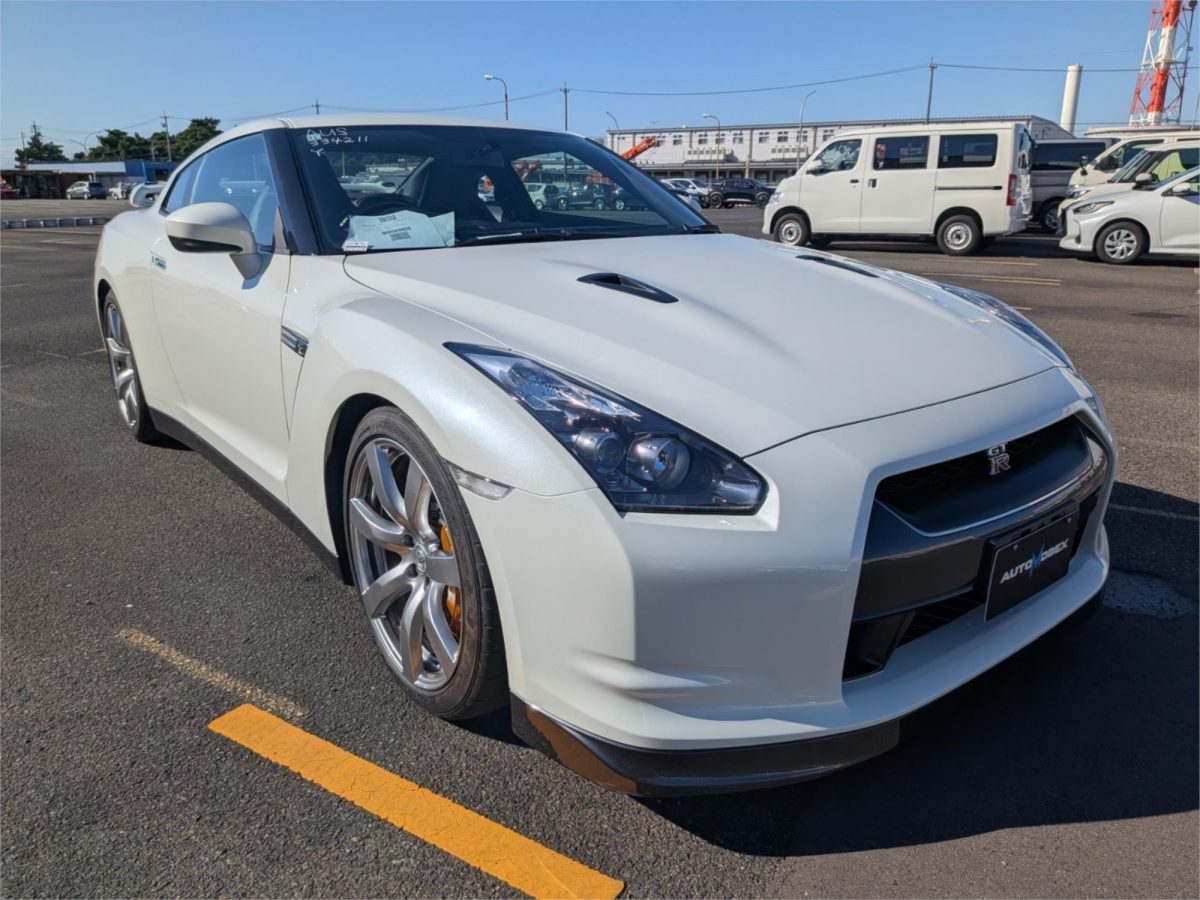 2008 NISSAN GT-R — photo
