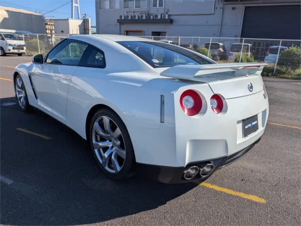 2008 NISSAN GT-R — photo