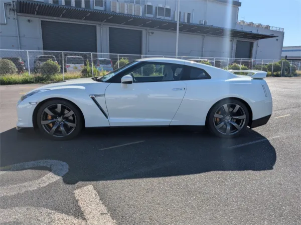2008 NISSAN GT-R — photo