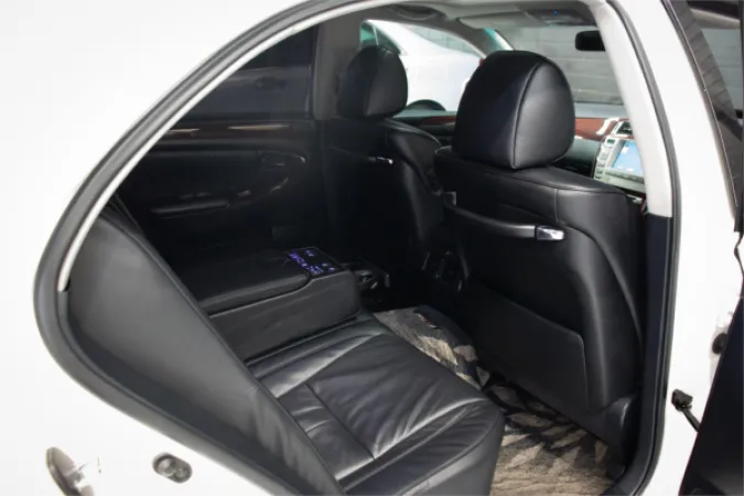 2006 TOYOTA CROWN — photo