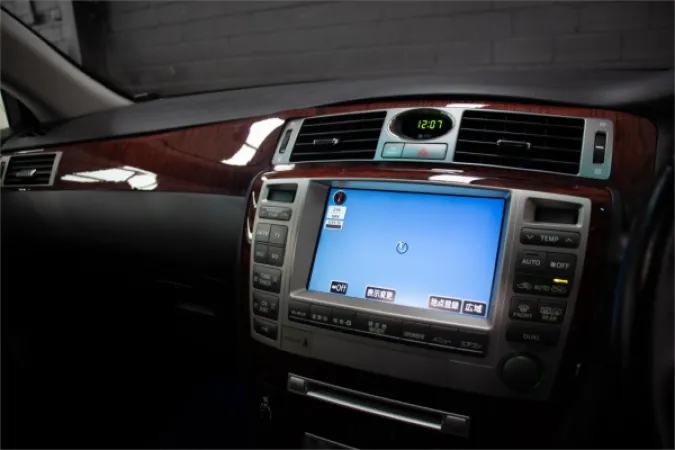 2006 TOYOTA CROWN — photo