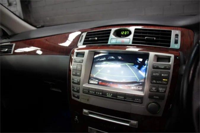 2006 TOYOTA CROWN — photo