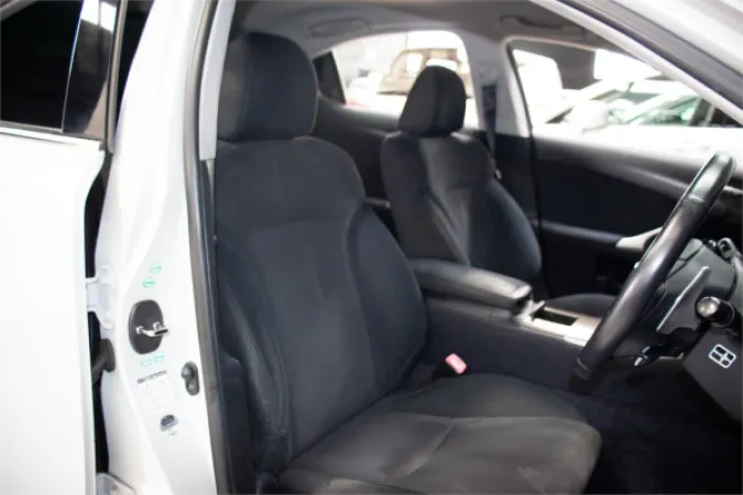 2007 LEXUS IS350 — photo