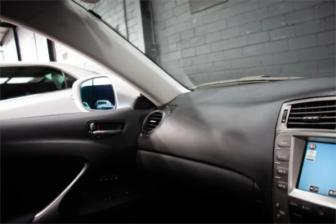 2007 LEXUS IS350 — photo