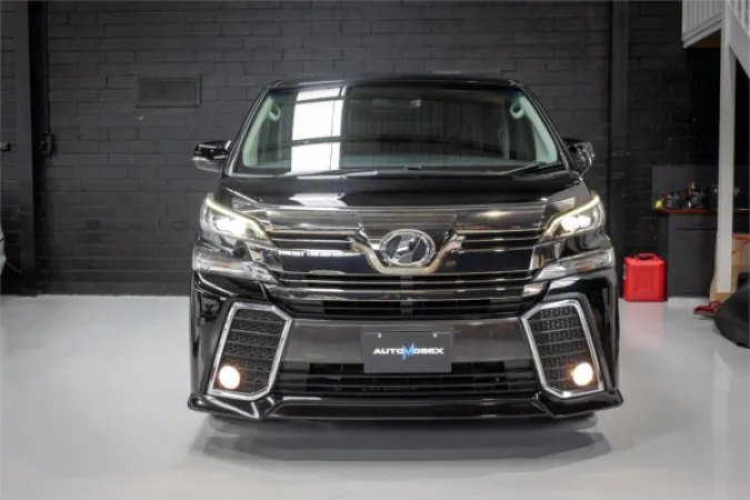 2015 TOYOTA VELLFIRE — photo