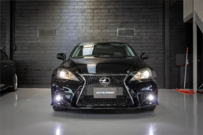 2007 LEXUS IS350 — photo