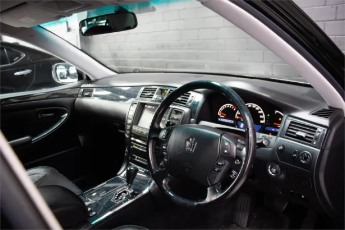 2006 TOYOTA CROWN — photo