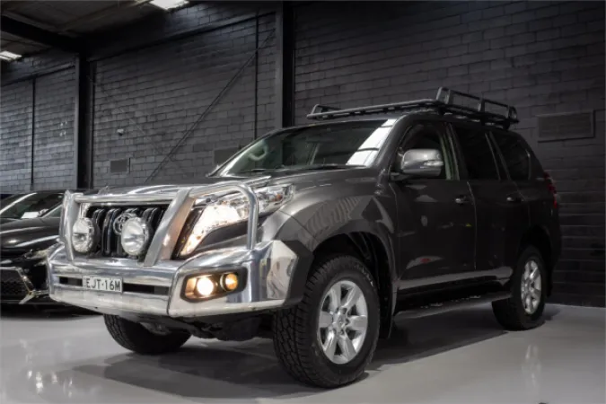 2014 TOYOTA LANDCRUISER — photo