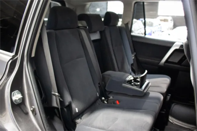 2014 TOYOTA LANDCRUISER — photo