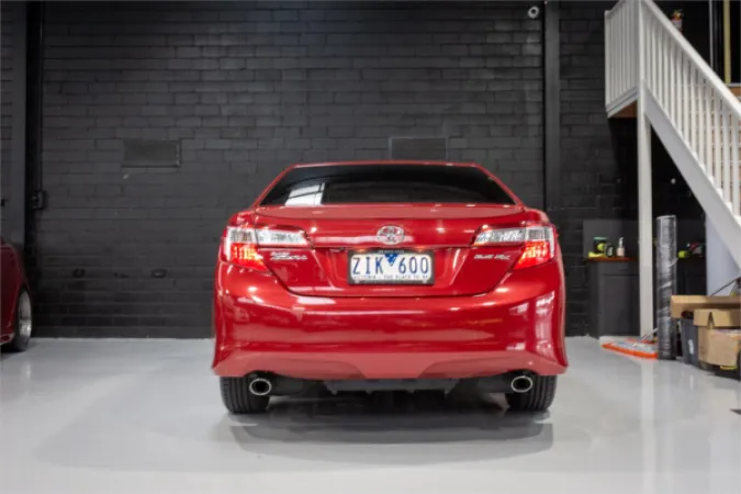 2011 TOYOTA CAMRY — photo