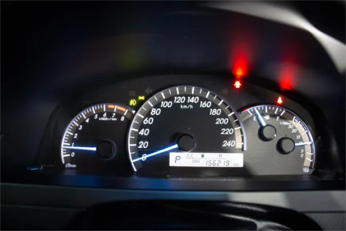 2011 TOYOTA CAMRY — photo