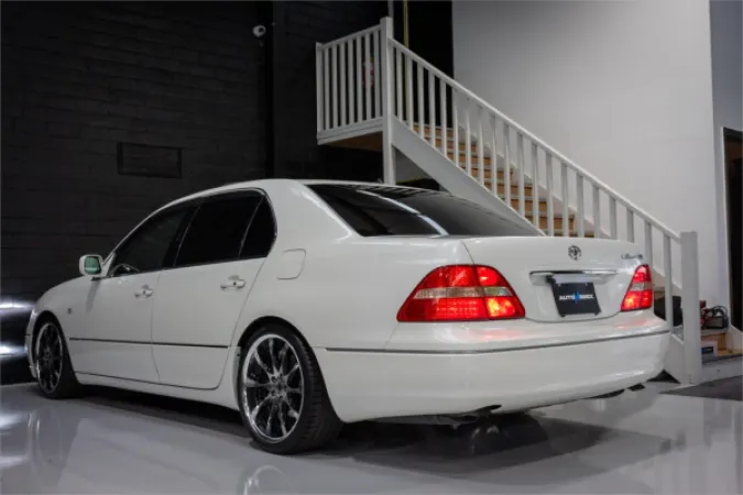 2000 TOYOTA Celsior — photo
