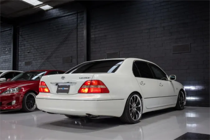 2000 TOYOTA Celsior — photo