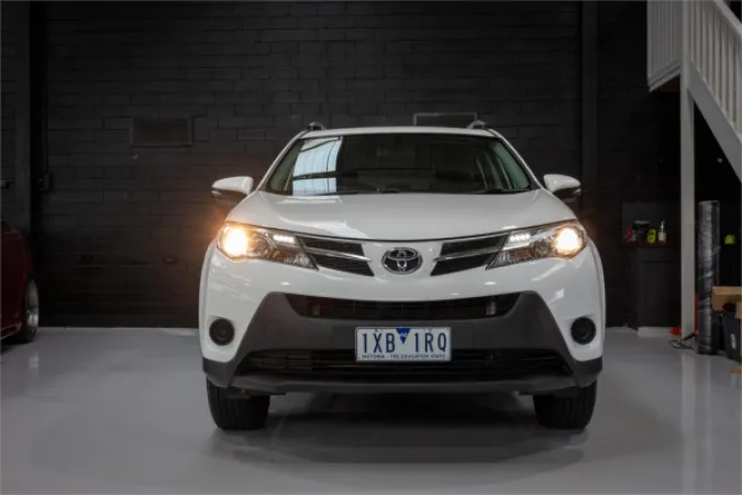 2015 TOYOTA RAV4 — photo