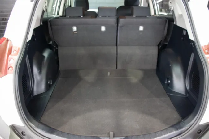 2015 TOYOTA RAV4 — photo