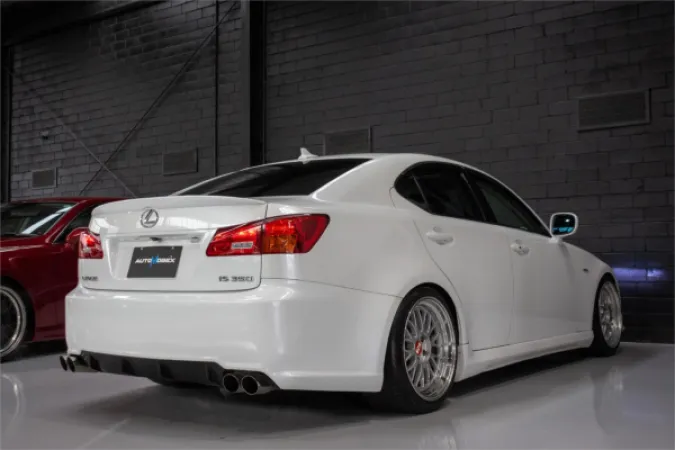 2006 LEXUS IS350 — photo