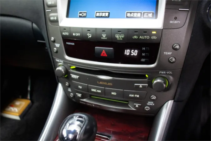 2006 LEXUS IS350 — photo