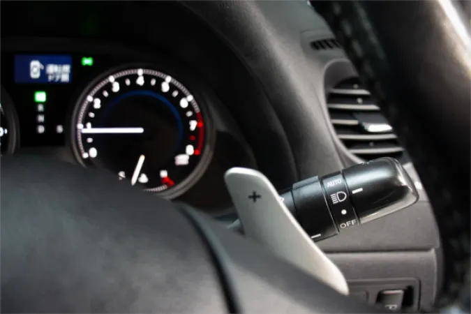2006 LEXUS IS350 — photo