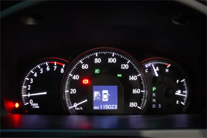 2011 TOYOTA CROWN — photo