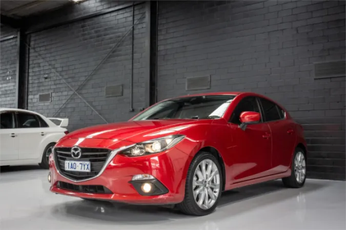 2014 MAZDA MAZDA3 — photo