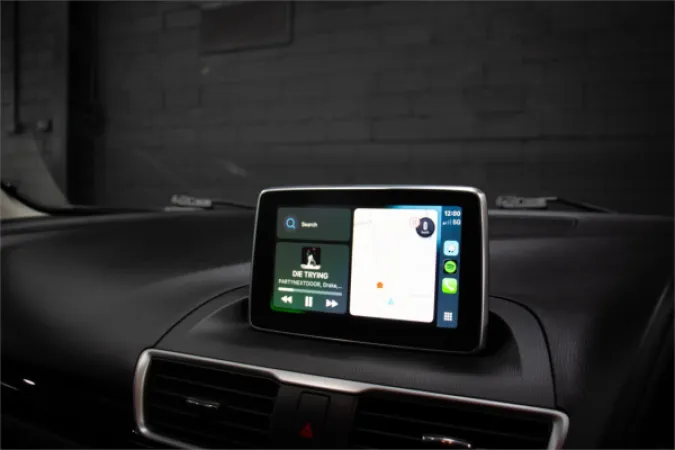 2014 MAZDA MAZDA3 — photo