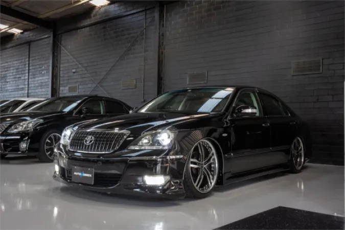 2007 TOYOTA CROWN — photo