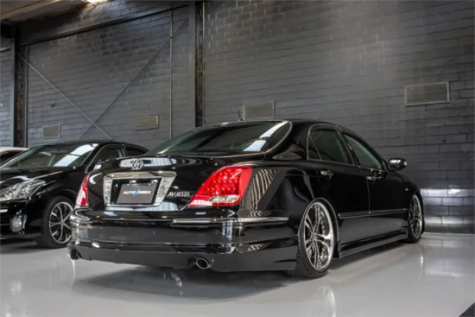 2007 TOYOTA CROWN — photo