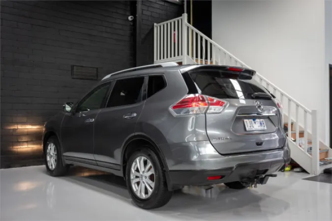 2016 NISSAN X-TRAIL — photo