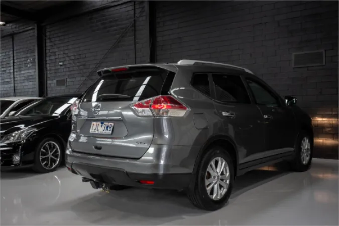 2016 NISSAN X-TRAIL — photo