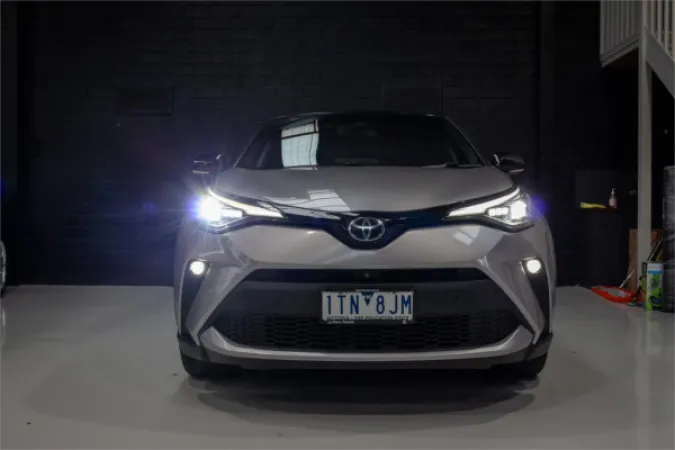 2021 TOYOTA C-HR — photo