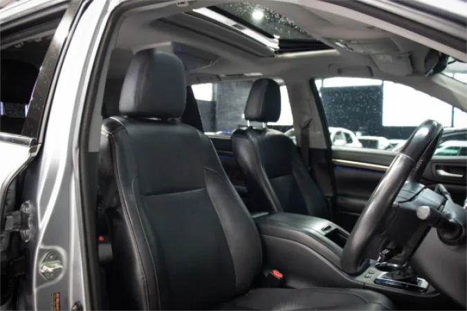 2014 TOYOTA KLUGER — photo