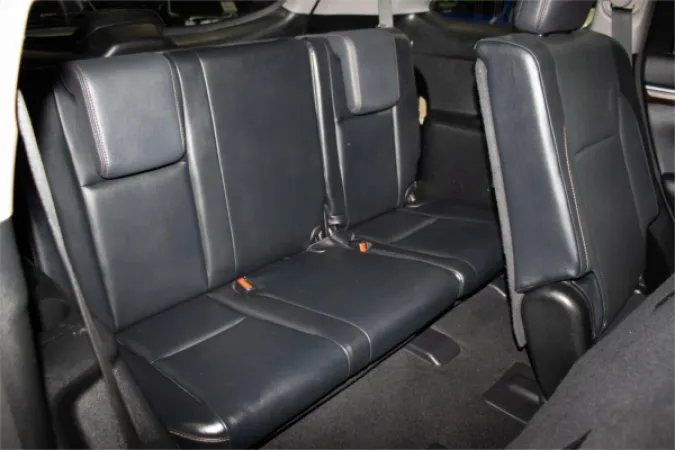 2014 TOYOTA KLUGER — photo