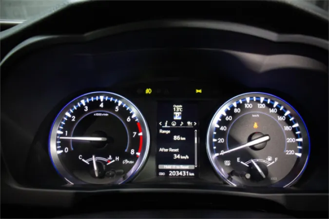 2014 TOYOTA KLUGER — photo